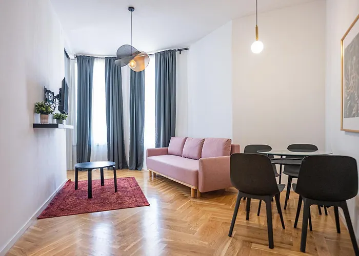 Zest And Nest Apartments In The Center
